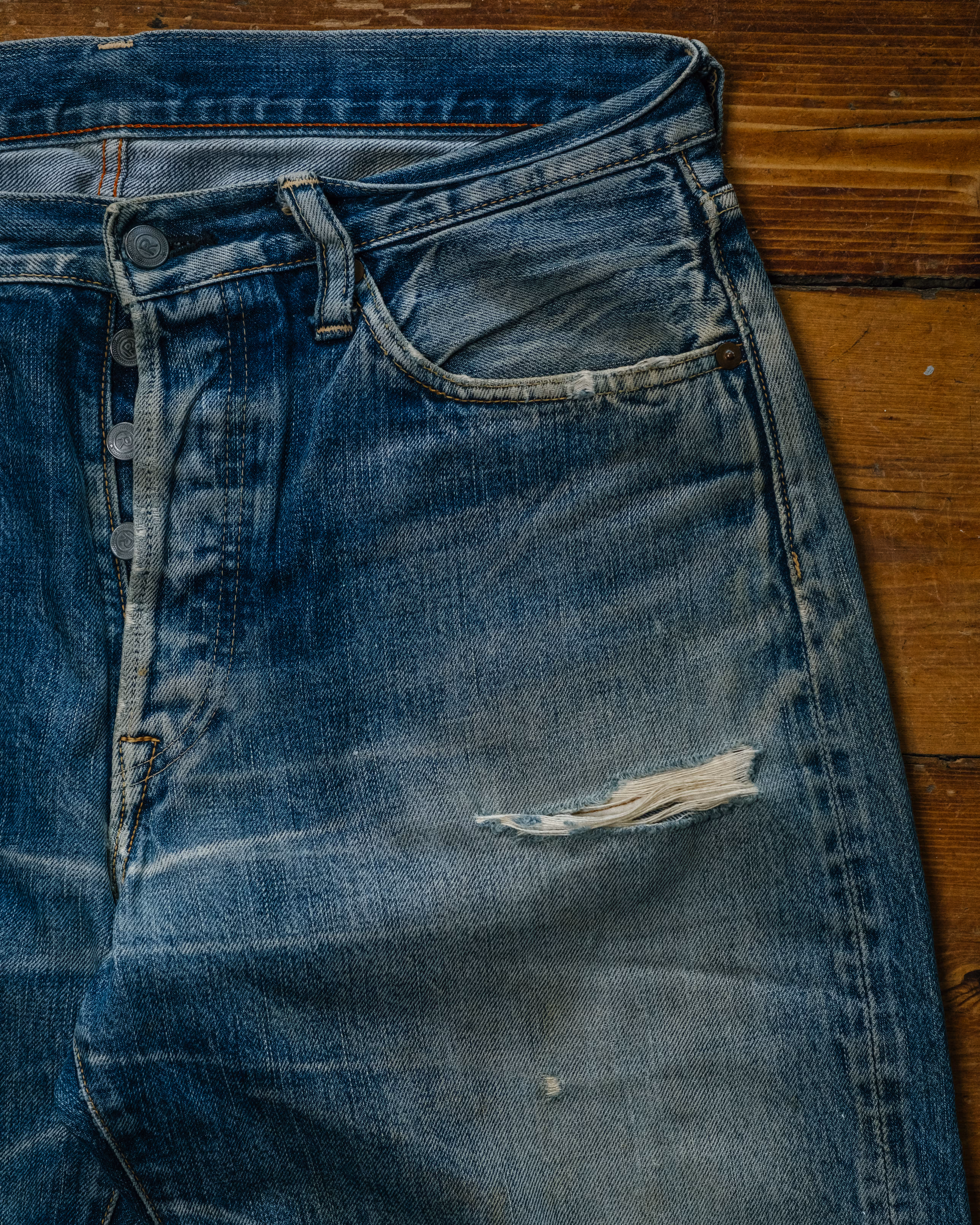 45rpm Japanese Selvedge Denim hard fade detail 19