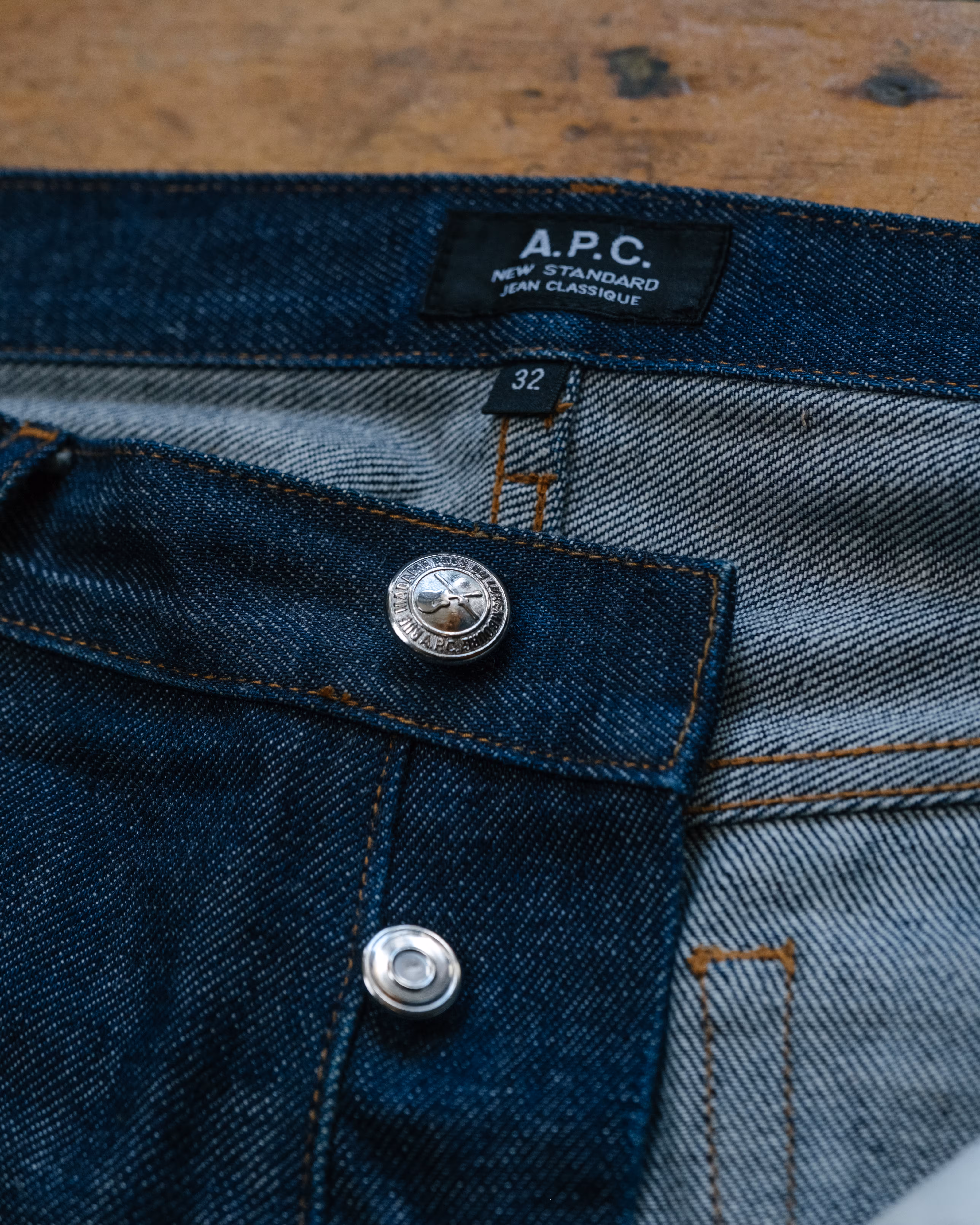 A.P.C. Selvedge Denim Minimal Wash detail 7