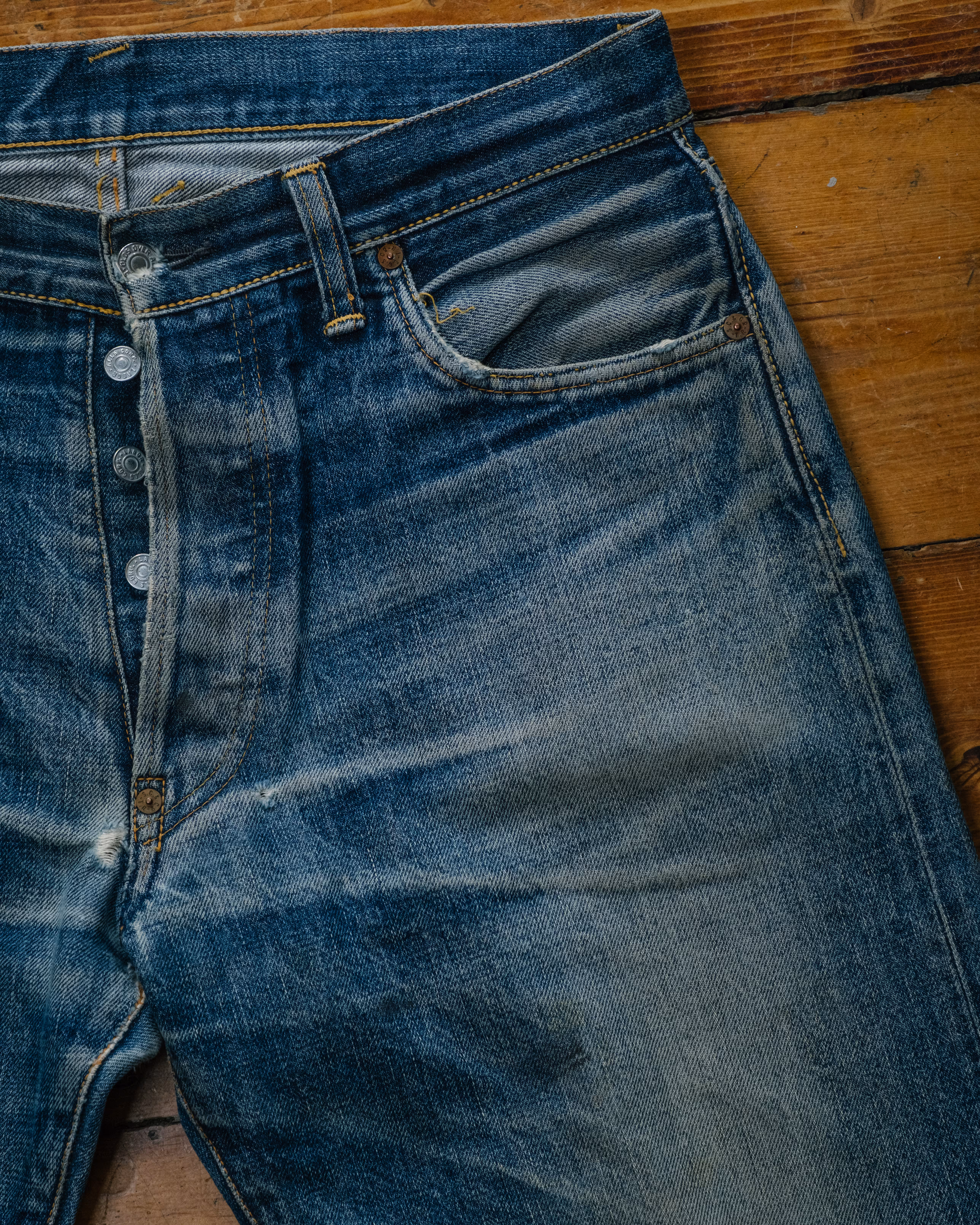 Vintage Evis Era Evisu Selvedge Denim detail 1