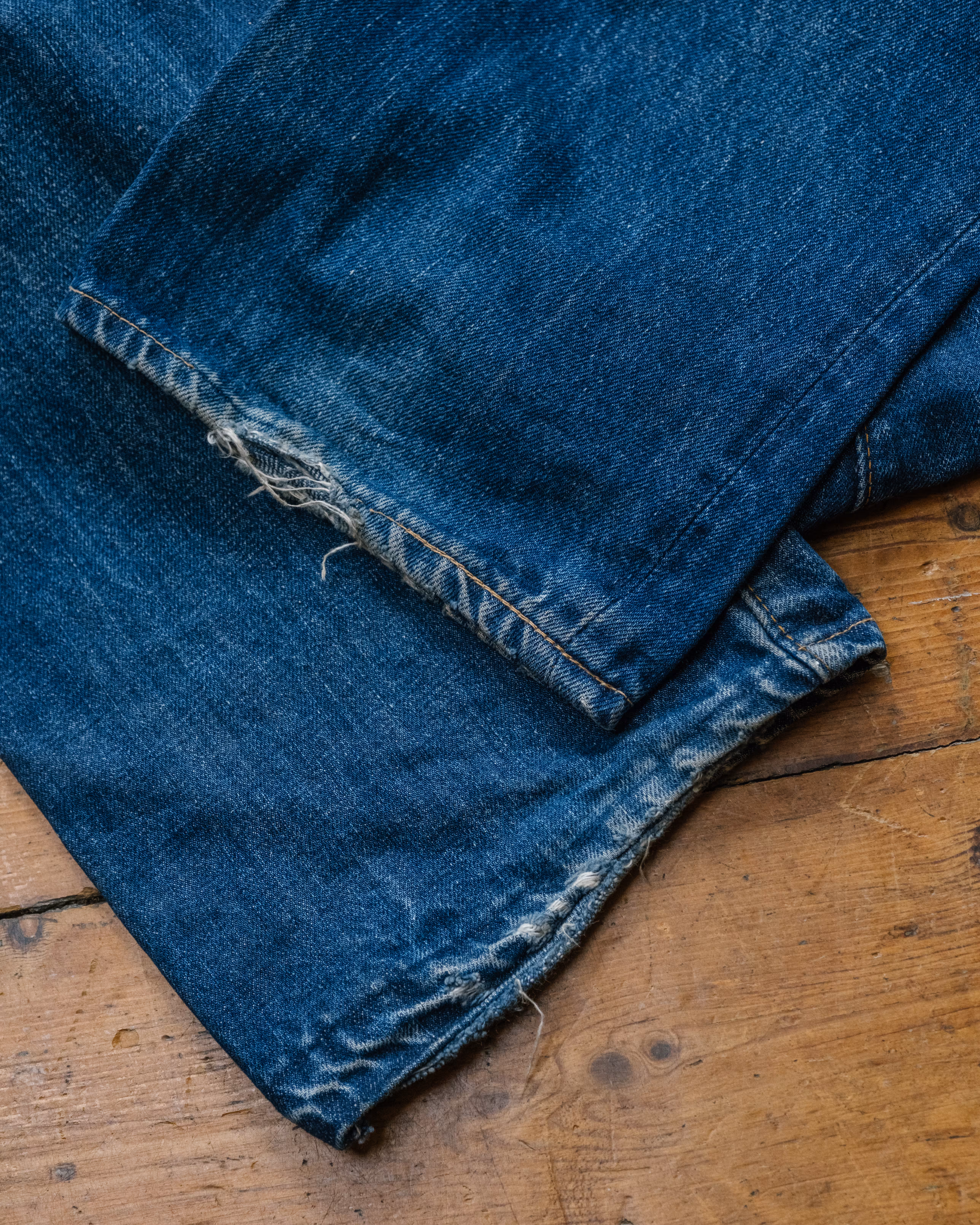 Big E Levi’s 501 Made in USA Factory Code 4 detail 3