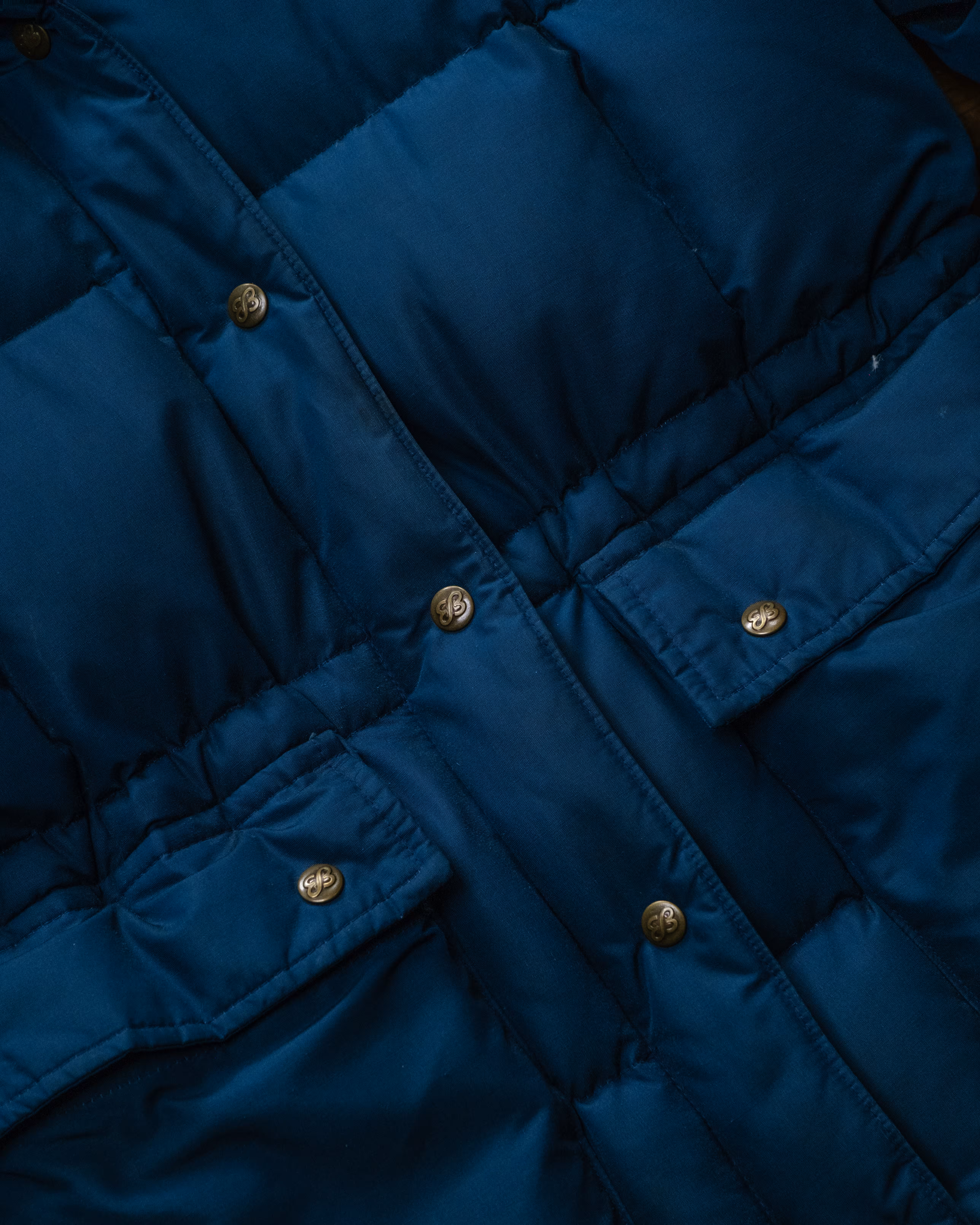 1980s Eddie Bauer Down Puffer Jacket (Made in USA) detail 5